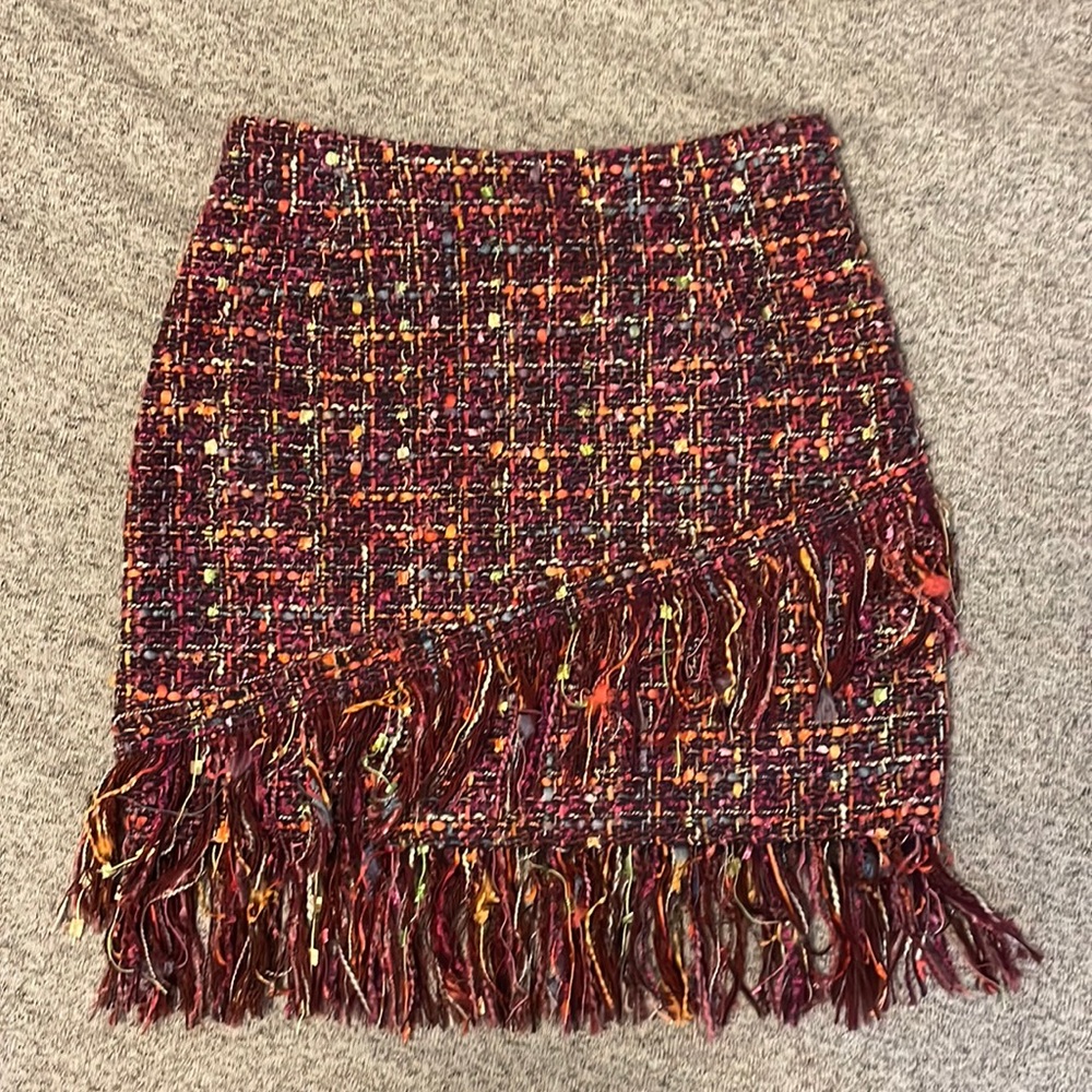 Textured Zara skirt with fringe detail size XS